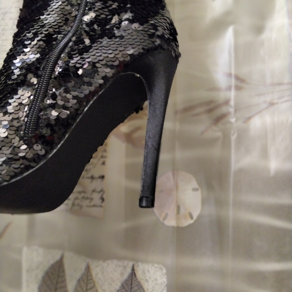 CAMSSOO Thigh High Sequins Over The Knee Open Toe Stiletto Boots - Picture 4 of 15